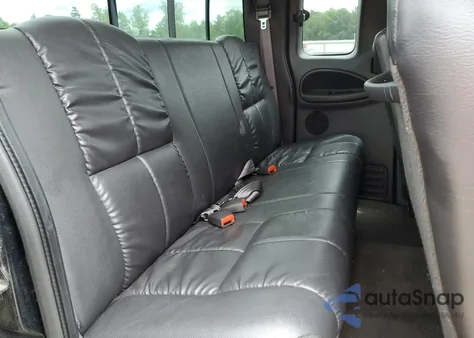 2000 Dodge Ram 2500 from USA, damaged, VIN 1B7KC2367YJ141746